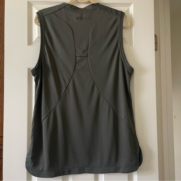 BYLT Basics Sleeveless Tank Top Men’s Size L Running Performance Olive Green - Picture 3 of 12